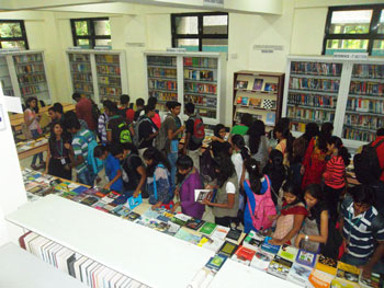Book-Exhibition (24)